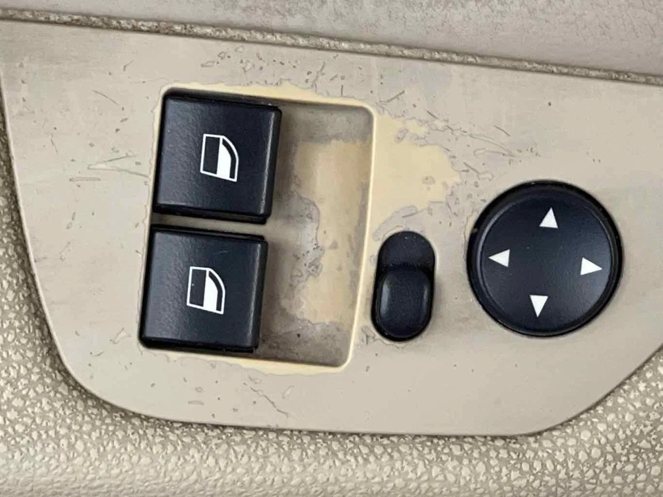 Panel de moldura de puerta del conductor delantero izquierdo beige para BMW Z4 2003-2008 conv 51417056727 Foto 3 de 4