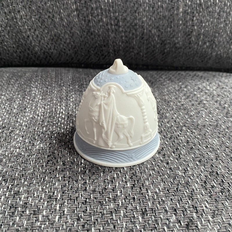 1991 Lladro Annual Christmas Bell Blue Porcelain Ornament Vintage Retired White