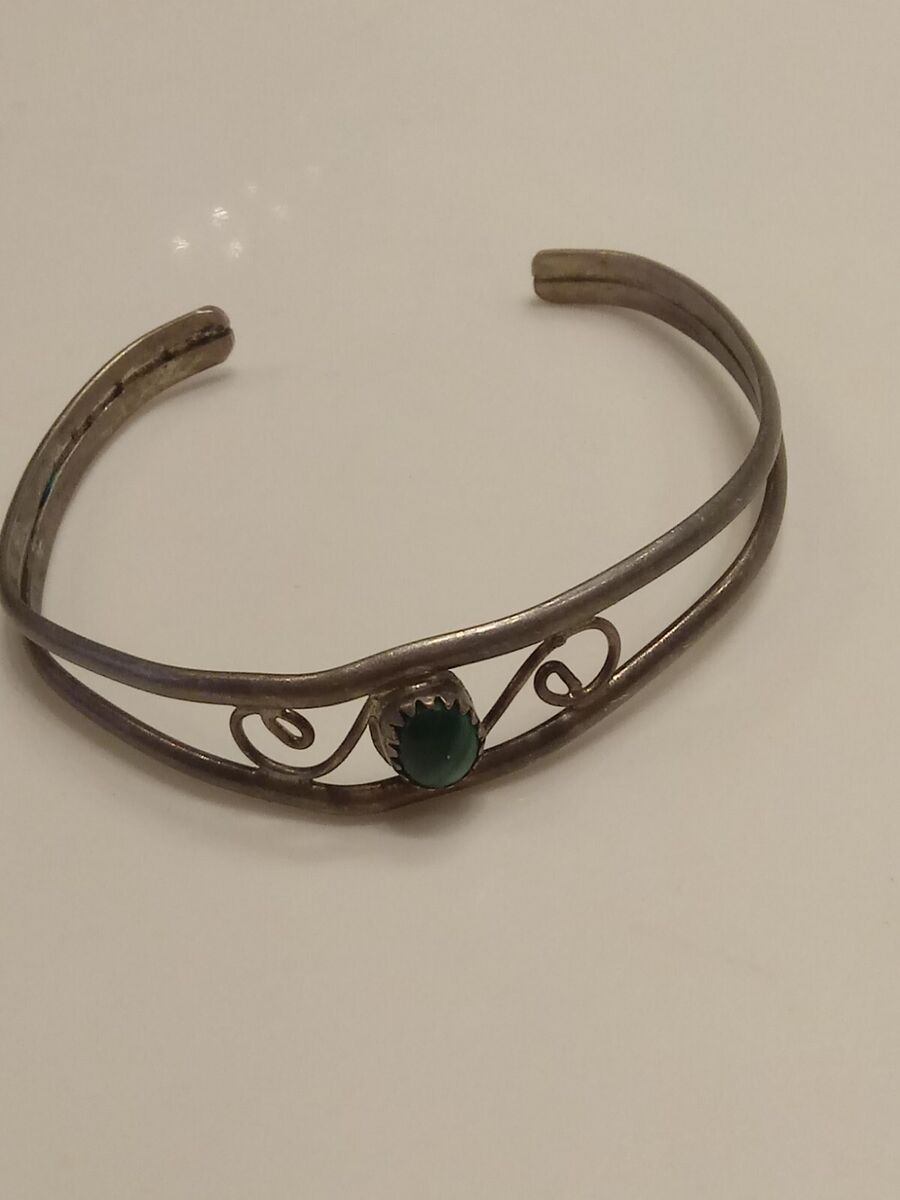 Incredibly Intricate Vintage Native American Navajo Opal Malachite Sterling Silver Bracelet Incredibly Intricate Vintage Native American Navajo Opal Malachite Sterling Silver Bracelet