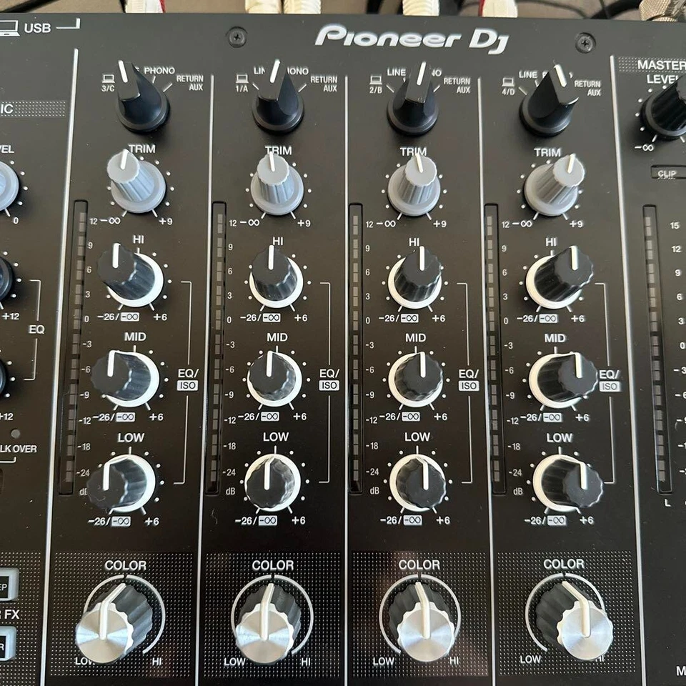 Pioneer DJM-750MK2 Pro DJ Mixer Rekorodbox 4-Channel DJM750MK2 MK2 JP Black Used - Image 4 of 4