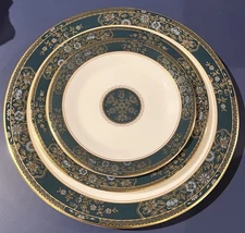 3 Piece Royal Doulton CARLYLE Bone Chine Dinner Salad Plates 6.5" 8"  10.5" Set
