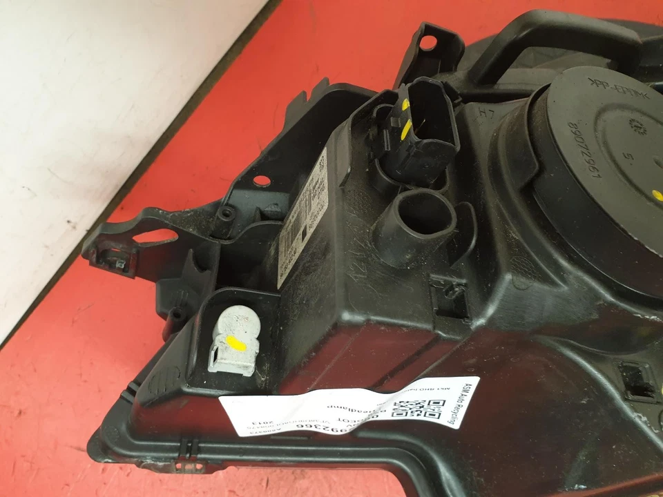 FARO OFFSIDE PEUGEOT 508 LADO CONDUCTOR 2013 Foto 2 de 4