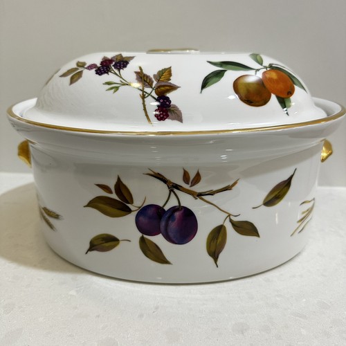 Royal Worcester Evesham Gold 7.5 Pt Deep Oval Covered Casserole Made in England - Picture 8 of 22