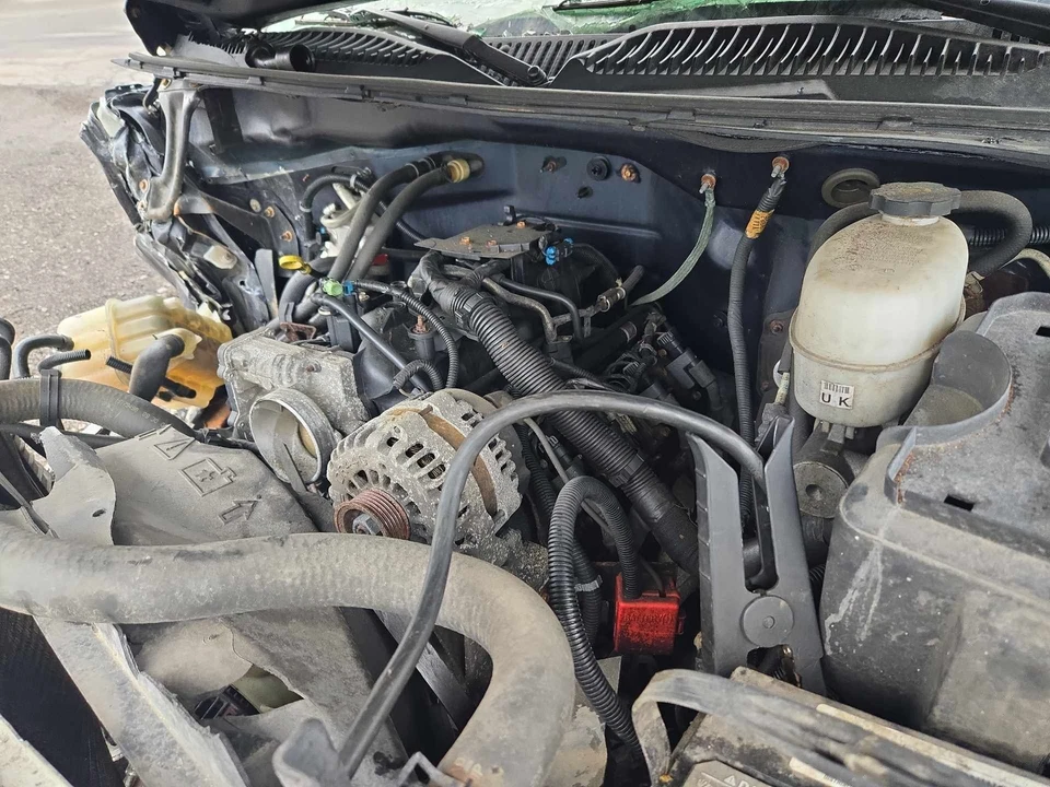 Used Engine Complete Assembly fits: 2006 Chevrolet Silverado 2500 pickup classic Foto 3 de 4