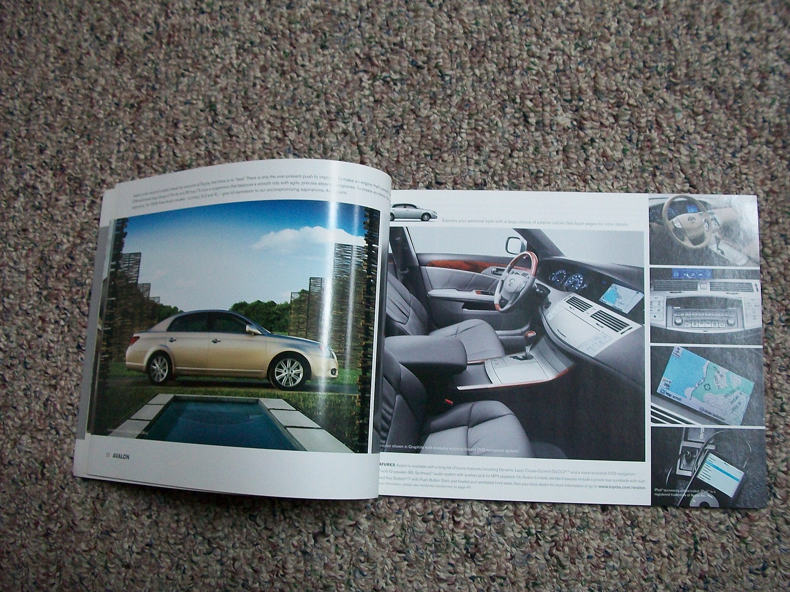 2009 TOYOTA DEALER SALES BROCHURE AVALON TUNDRA TACOMA CAMRY SOLARA SEQUOIA RAV4