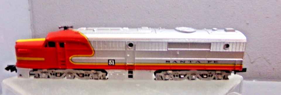 CON-COR N SCALE PA-1 POWERED A UNIT SANTA FE (SHARK NOSE) NOS - Image 3 of 4