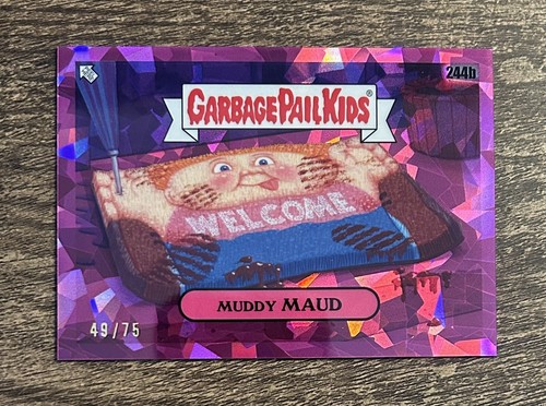 Muddy MAUD [Padparadscha] #244b Garbage Pail Kids 2023 Sapphire card
