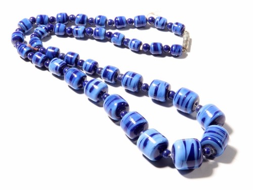 Collar checo vintage de 18" 37 lámparas azul remolino a rayas barril cuentas de vidrio - Imagen 2 de 3
