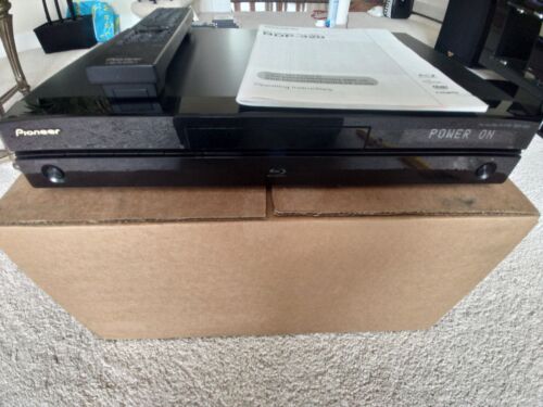 Pioneer BDP-320 Blu Ray & DVD Disc Player remote and manual