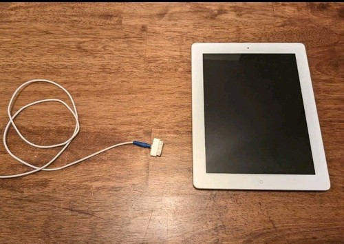 Apple iPad (3.ª generación, modelo #A1416, 32 GB) - Imagen 1 de 6