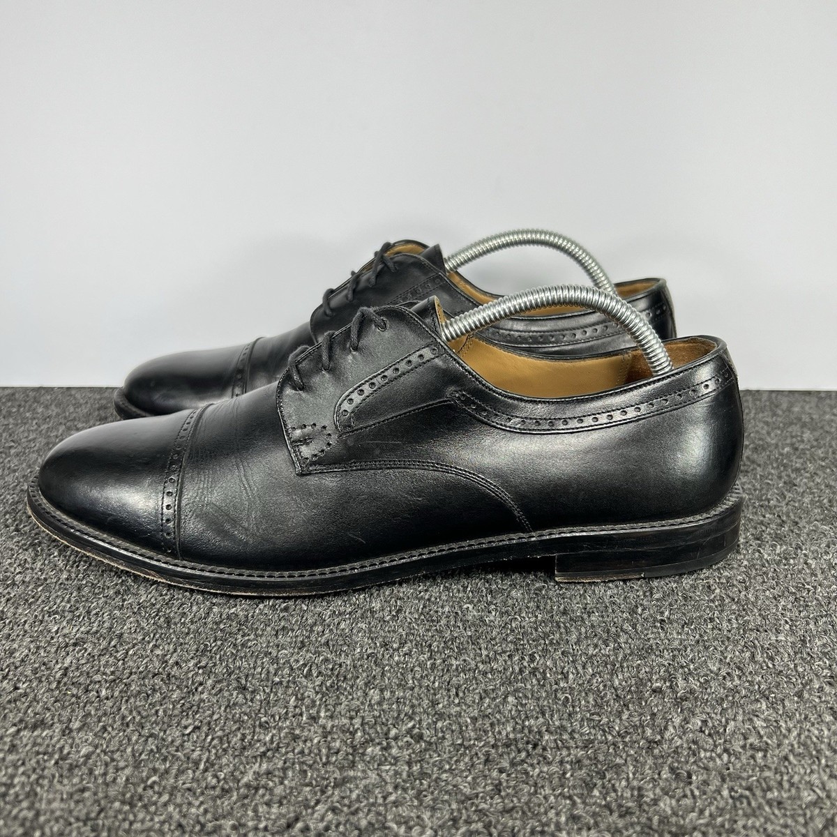 Mezlan Mens Cap Toe Dress Shoes Size 10.5 M Black Leather 