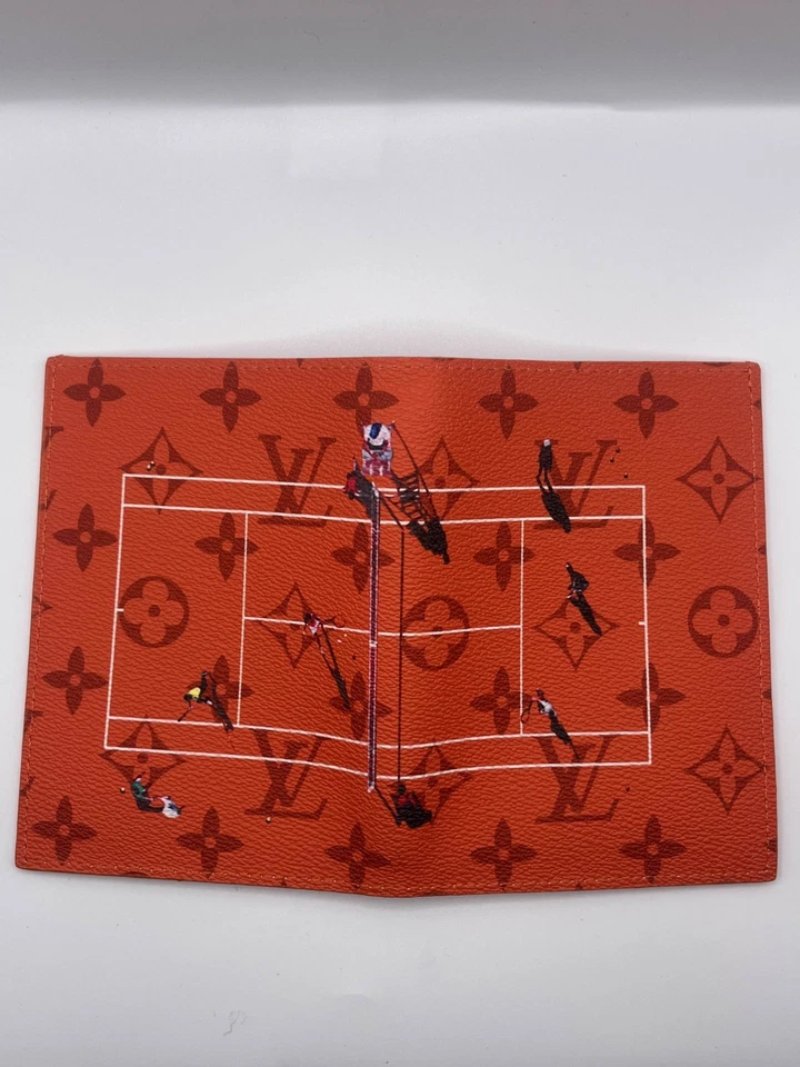 Porta pasaporte tenis Louis Vuitton rojo envío gratuito Foto 3 de 4