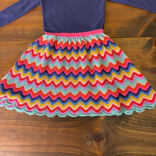 Mini Boden Cotton Blend Navy Chevron Print Colorful Skirt Knit Dress Size 3-4Y - Picture 6 of 9