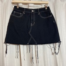 Contrast Stitch PacSun Black Denim Mini Skirt Raw Frayed Hem Size 26 Distressed