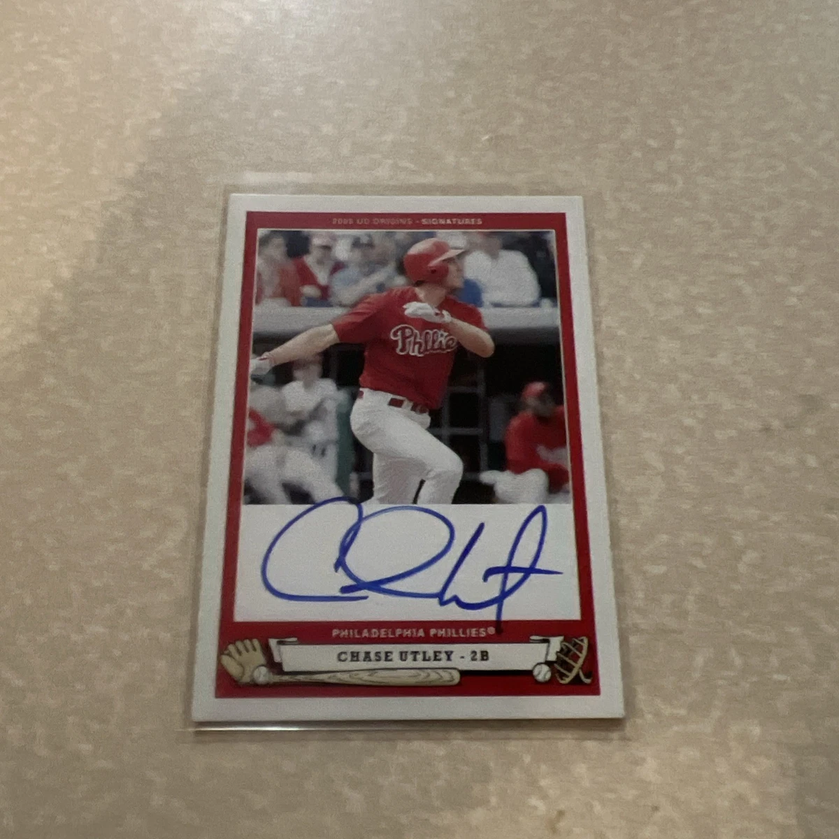 MLB 2005 UD Origins Signatures Autograph #VM1 Victor Martinez Auto 