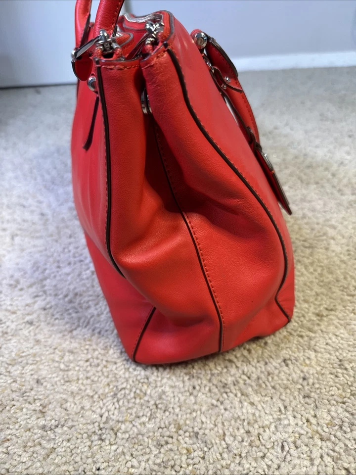 Bolso de mano Ralph Lauren Newbury doble cremallera grande de cuero rojo como está Foto 4 de 4
