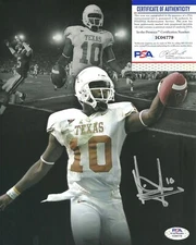 Vince Young Signed Auto 8x10 Photo PSA/DNA COA Texas Longhorns