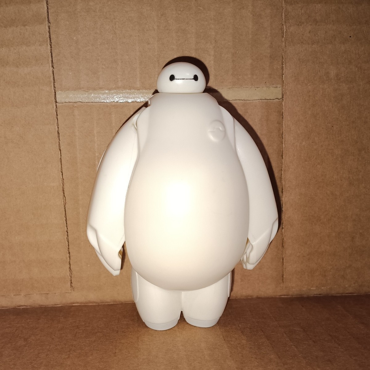 Disney Big Hero 6 Baymax (White) Hatch 'N Heroes Figure | eBay