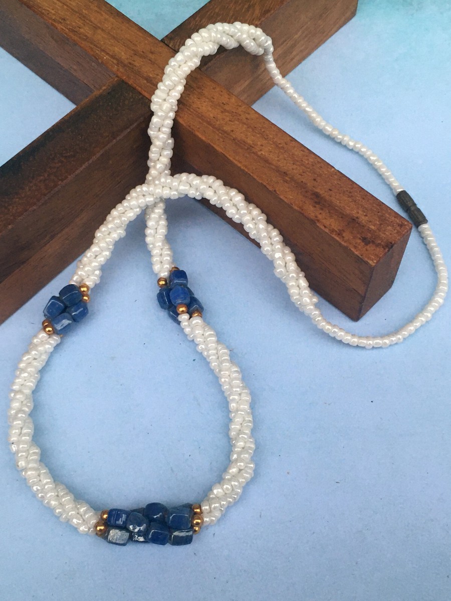 Collier Vintage Perles De Verre Blanches Torsadées - Ancien, Bon état