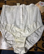 VINTAGE EMPIRE INTIMATES PANTY GIRDLE  LACE , FRONT HOOK , HOOK CROTCH SIZE 32
