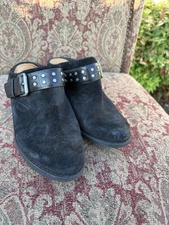 Sofft Studded Leather Block Heel Mule Suede Size 7 M Black