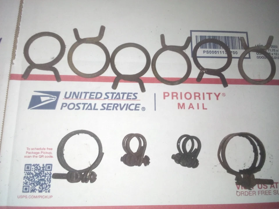 Lote de 15 abrazaderas de manguera diferentes años 50, línea de combustible/agua de doble cable, soportes de montaje Foto 3 de 4