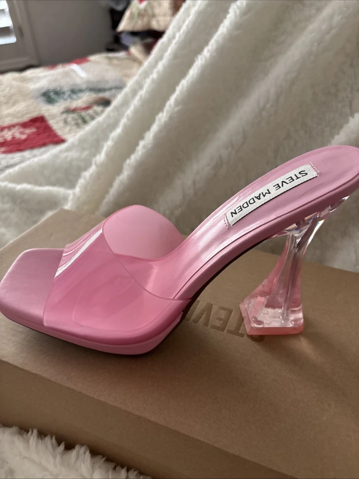 Absolutamente Hermoso Steve Madden Transparente Rosa Caliente Slip-ons con Tacón de Aguja Foto 3 de 4