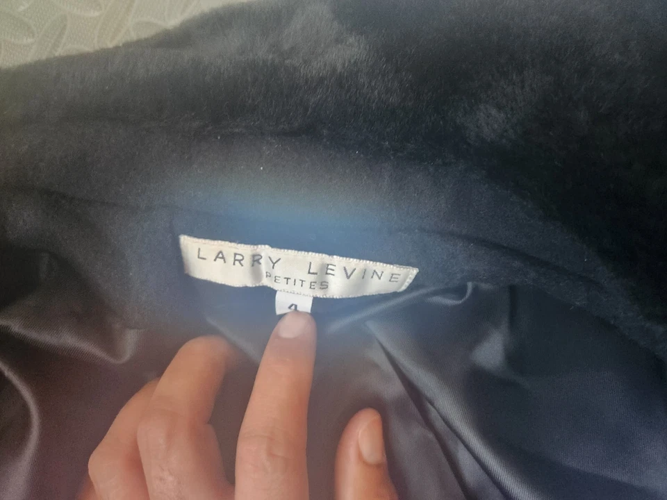 Larry Levine Petites Black 80% Wool Coat Women size 4 *MORE IN STORE* #S117 - Image 3 of 4