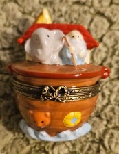 Original Noah  s Ark Porcelain Hinged Trinket Box By Midwest Of Cannon Falls