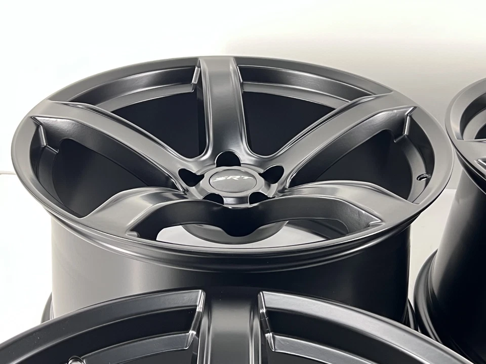 CARGADOR DODGE CHALLENGER SRT HELLCAT 20" LLANTAS 5 RADIOS 9.5 11J 5SPO Foto 4 de 4