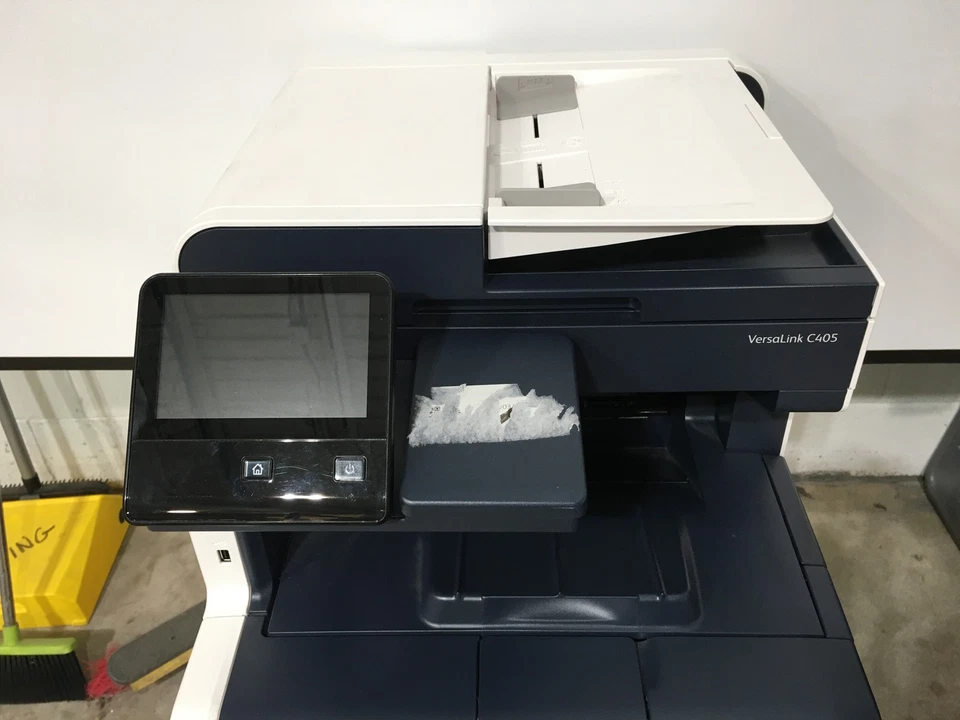 Impresora multifunción láser color Xerox VersaLink C405 páginas bajas con tóner incl. Foto 2 de 4