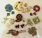 VINTAGE LOT COSTUME JEWELRY-26 PIECES INCLUDING SETS OF PINS, EARRINGS, & RINGS!