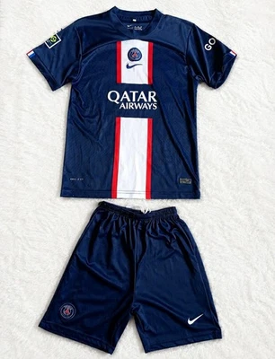 PSG Mbappé 7 Kit Enfant Maillot + Short Taille 28 Très Bon État - Photo 1/2