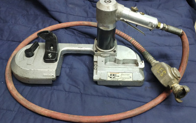 WIDDER  Pneumatic Band Saw 4-7/8  width x 4  0-400 Feet/Minute 45 CFM