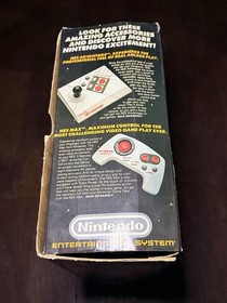 Consola Nintendo NES Action Set con caja original. Probado y funcionando