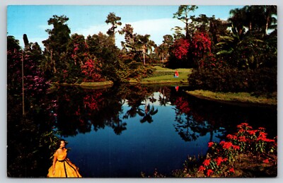 Vintage Postcard Florida Cypress Gardens Tropical Blossoms Lovely Lady E7