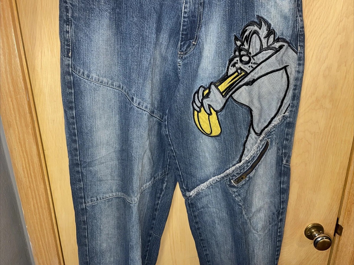 けんさん SKATEBOARDS Looney Tunes デニム パレス スケートボードからトゥイ―ティーの刺繍入りデニム