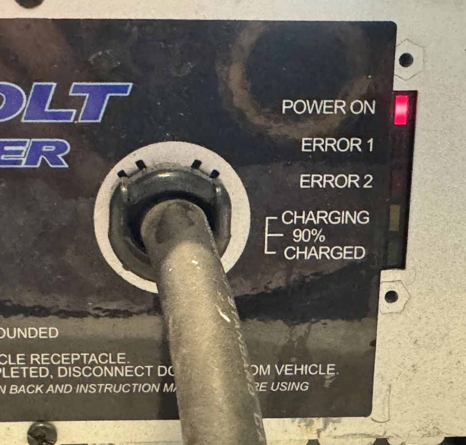 Yamaha OEM 48 Volt Golf Cart Battery Charger - 3 PIN Plug - Model #JW2-H2107-03 - Image 4 of 4