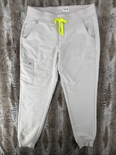 NWT FIGS Zamora Jogger Scrub Pants Size Medium Taupe Gray Technical Collection