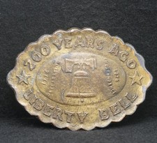 WE01118 VINTAGE 1976 200 YEARS AGO LIBERTY BELL BICENTENNIAL BRASS BELT BUCKLE