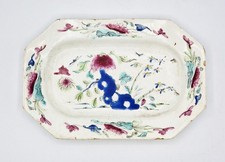 GEORGIAN BOW PORCELAIN FAMILLE ROSE OBLONG DISH c1755 - 10.5 INCHES LONG