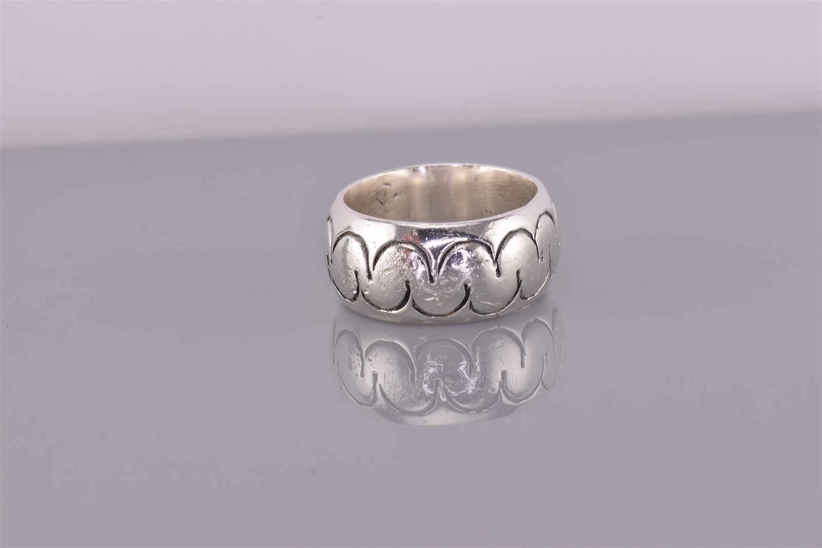 Sterling Silver 9mm Rounded Solid Over Under Carv… - image 3