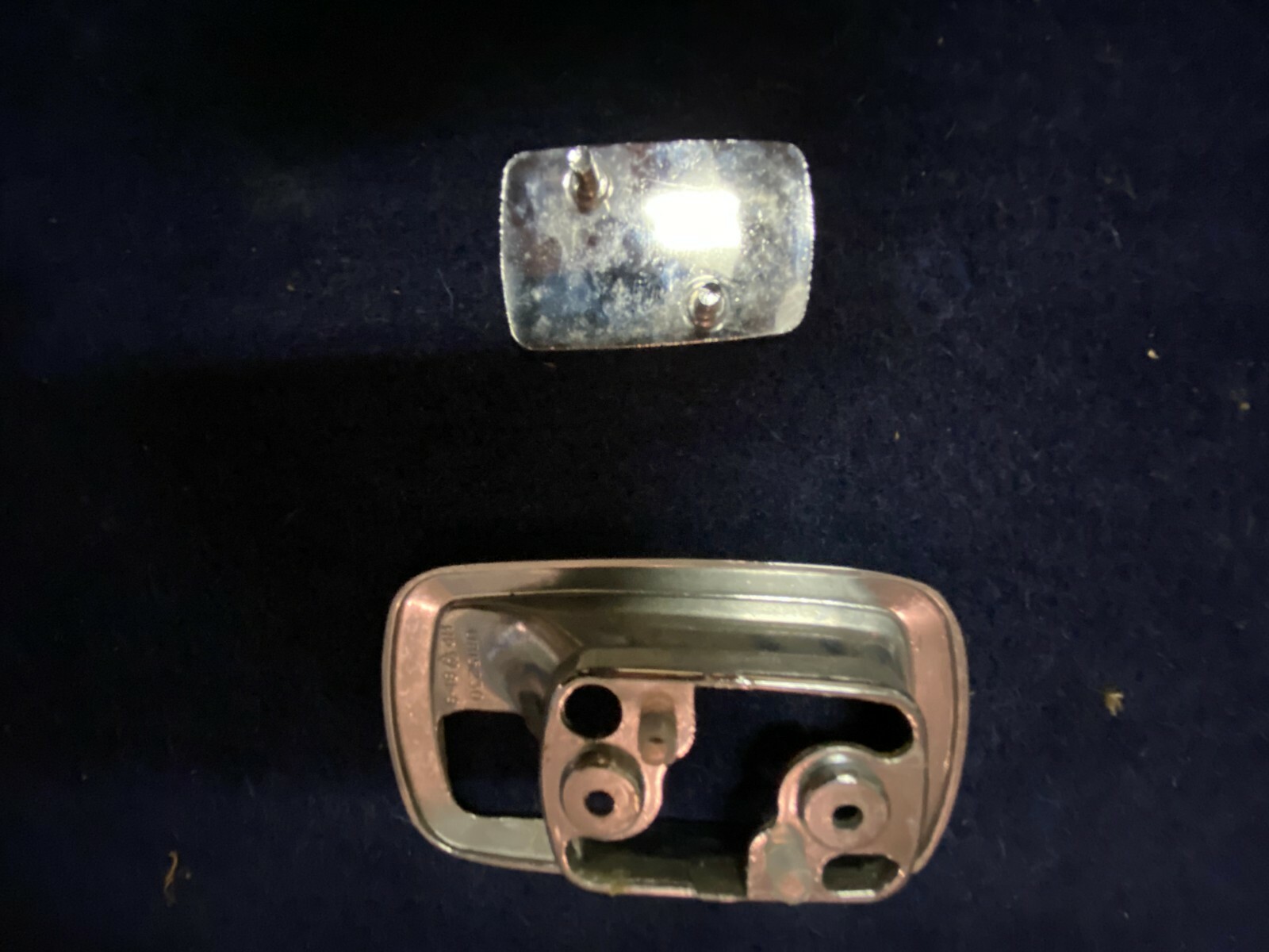 ROLLS-ROYCE INTERIOR DOOR HANDLE CHROME ESCUTCHEON AND INSERT FOR MODELS 68-97 