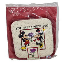 VINTAGE DISNEY YOU'RE SOMETHING MICKEY MINNIE MOUSE KITCHEN MITT NEW IN PACKAGE