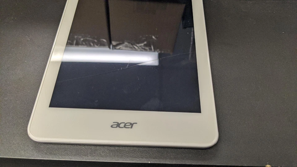 Acer Iconia Tab Wi-Fi A1-850, 8 pulgadas 16 GB Foto 4 de 4