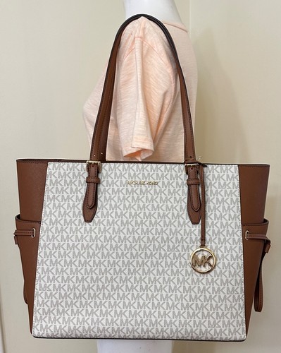 Michael Kors Gilly Miami Pink MK Signature Drawstring Large Shoulder Bag - Picture 14 of 36