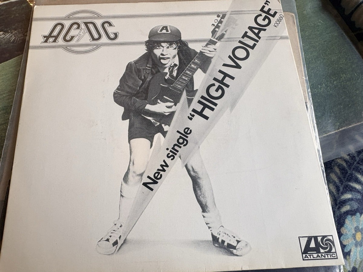 AC/DC – High Voltage Uk 1st Press With Tour Dates On Sleeve Minty