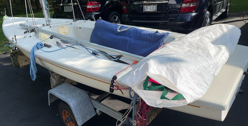 Laser 2 / Laser II Sailboat, 1984, Race-Ready, Rare - Main, Jib and Spinnaker