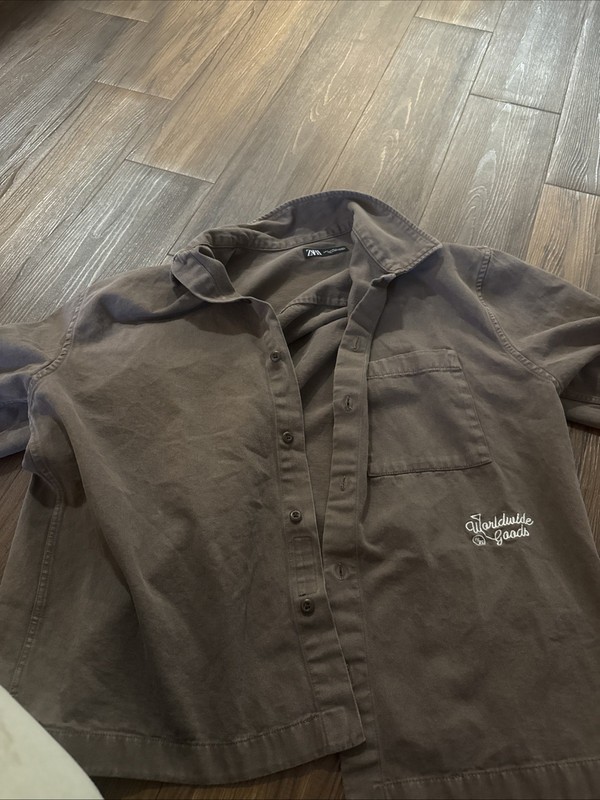 Zara Brown Worldwide Goods Button Up Men’s