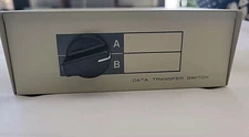 Vintage Data Transfer Switch A / B with DB25 Ports Mint Condition 